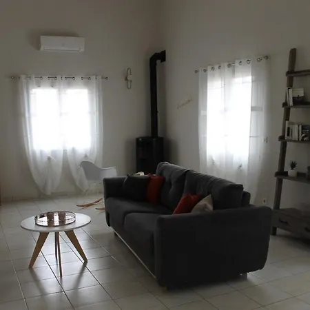Les Eucalyptus, Quiet Villa *