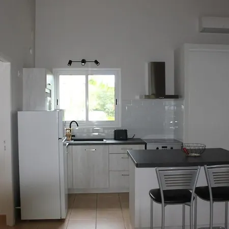 Вилла Les Eucalyptus, Quiet Villa